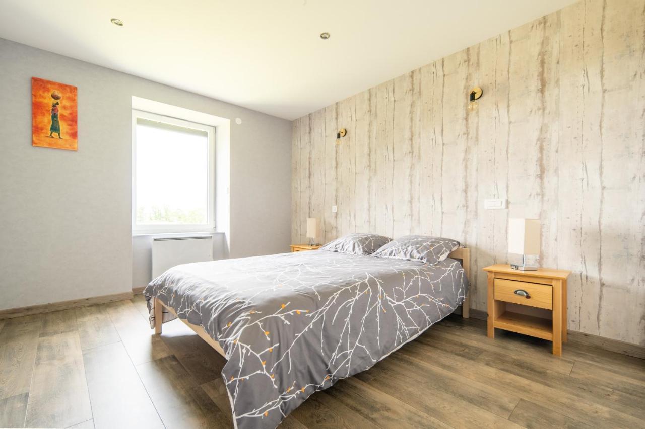 L'Escapade A La Banut Apartment Jallandrieux Ngoại thất bức ảnh